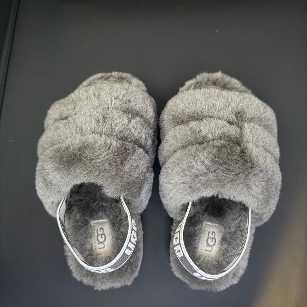 UGG Charcoal Fluff Yeah Slides/Slippers
